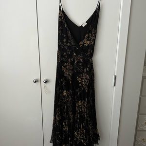 Aritzia Wilfred BEAUNE Wrap Dress